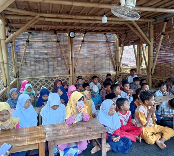 Pendidiakan & Pelatihan