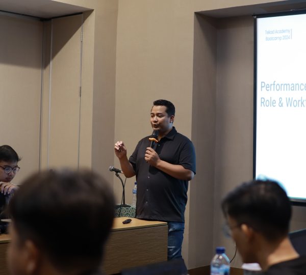 Pendidiakan & Pelatihan